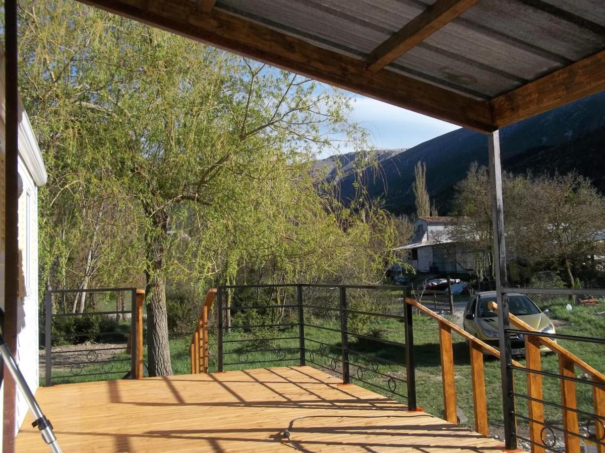 Bungalow Blieux Extérieur photo